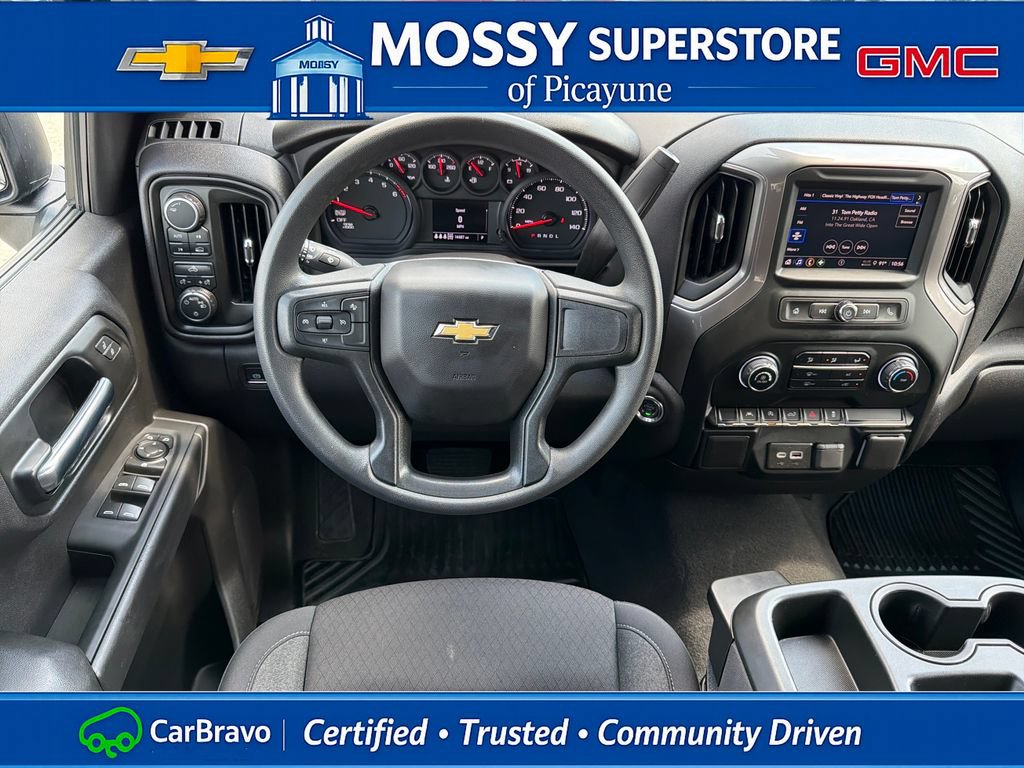 Certified 2025 Chevrolet Silverado 1500 Custom w/ Turbomax Blackout Package AWD/4WD image 16