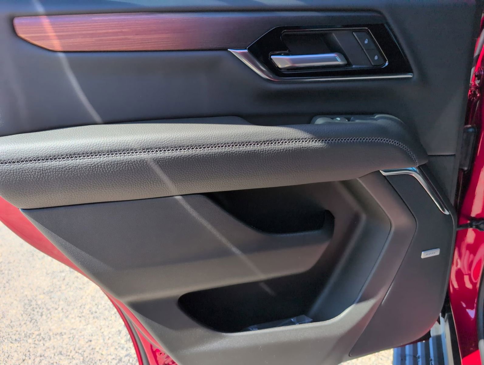 New 2026 GMC Yukon Denali w/ Denali Reserve Package image 34