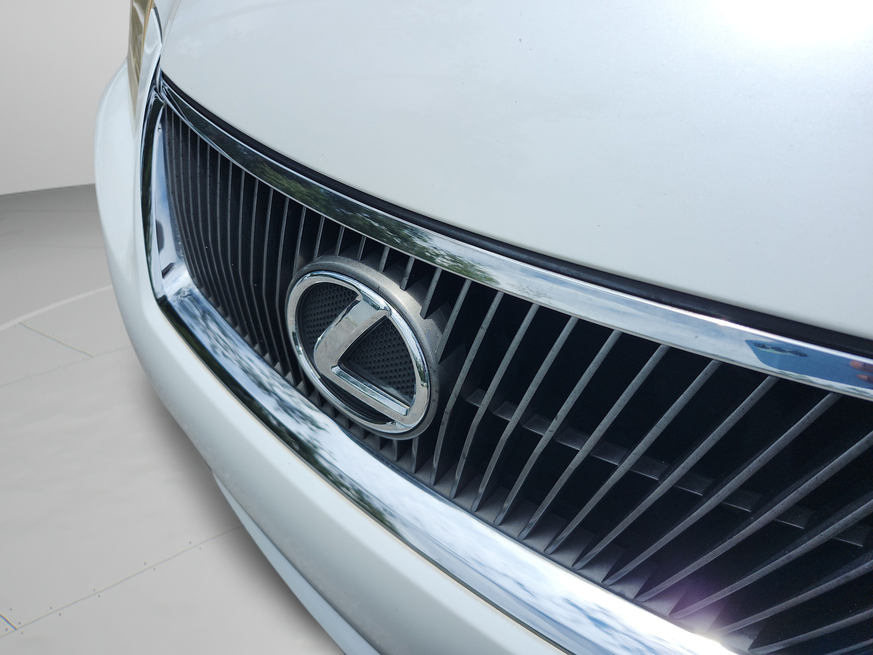 Used 2012 Lexus IS 350C w/ Luxury Pkg RWD image 29