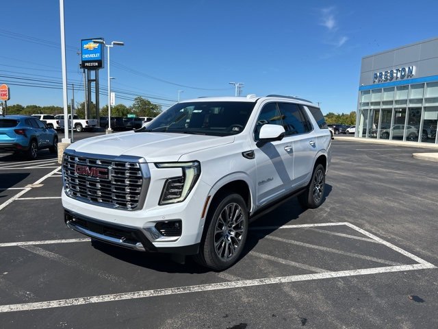 New 2026 GMC Yukon Denali w/ Sun & Power Step Package image 8