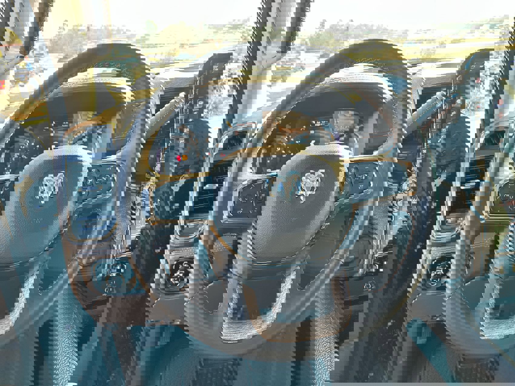 Used 2025 RAM 2500 Limited image 14