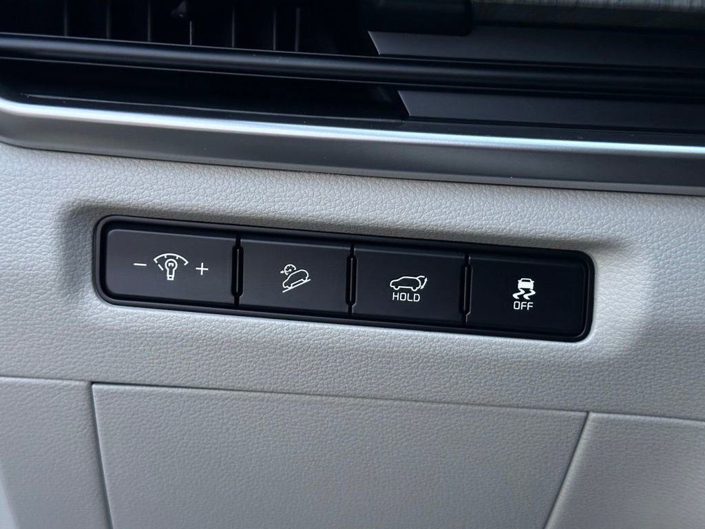 Used 2025 Kia Telluride EX w/ EX Captain's Chair Package image 20