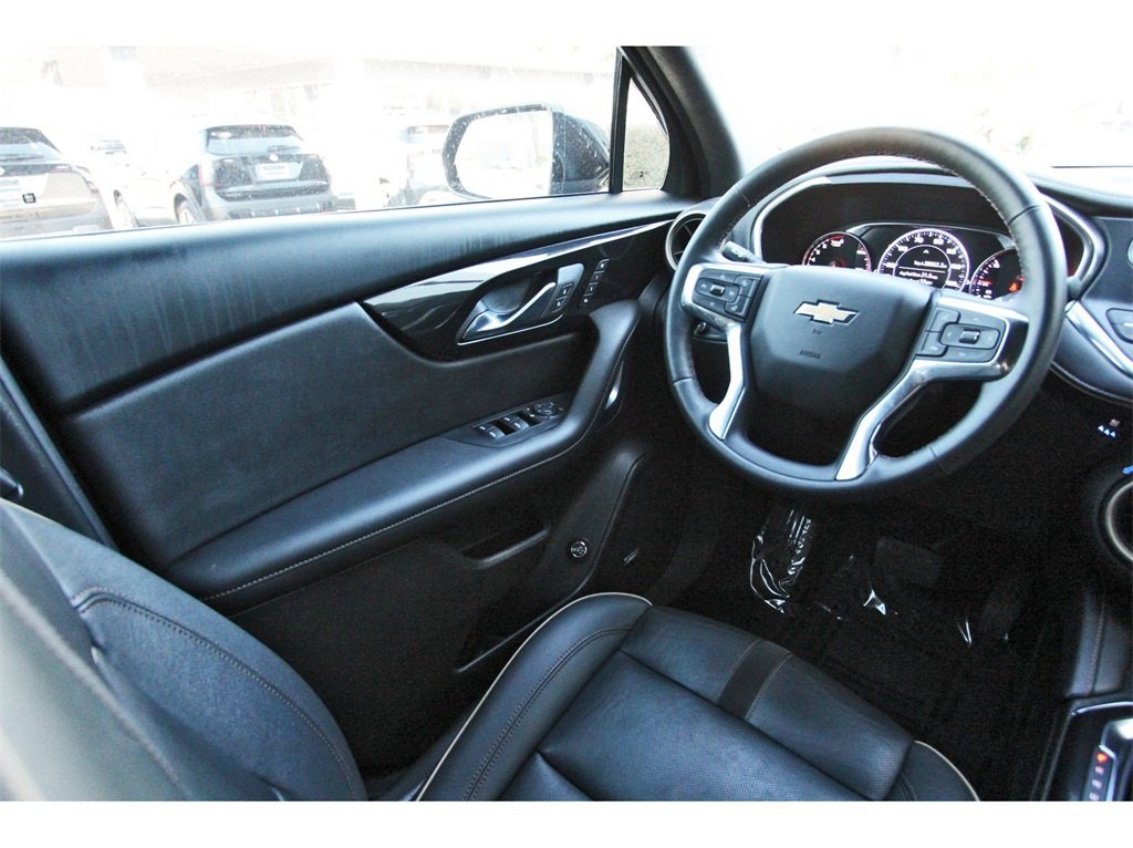 Used 2023 Chevrolet Blazer Premier w/ Driver Confidence II Package image 6