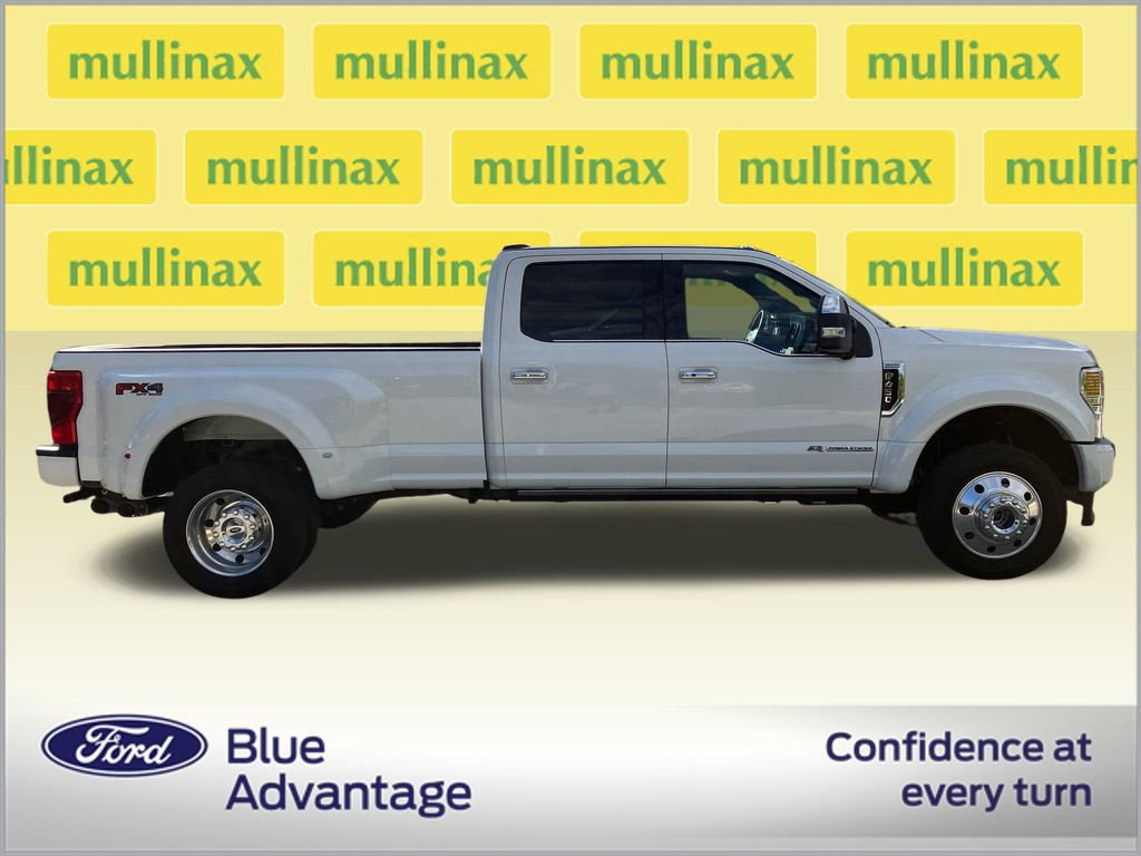 Certified 2022 Ford F450 Platinum w/ FX4 Off-Road Package image 2
