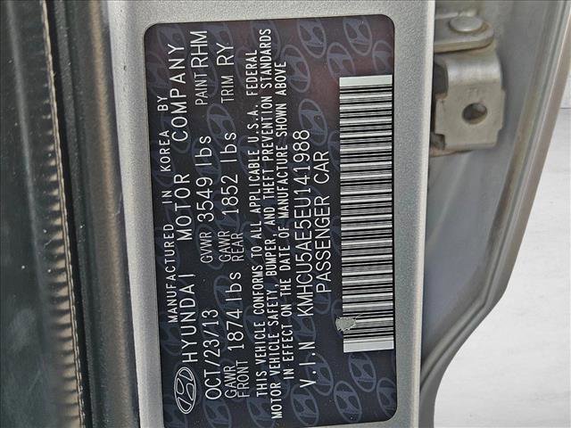 Used 2014 Hyundai Accent SE image 21