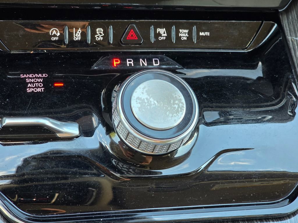 Used 2022 Jeep Wagoneer Series II image 36