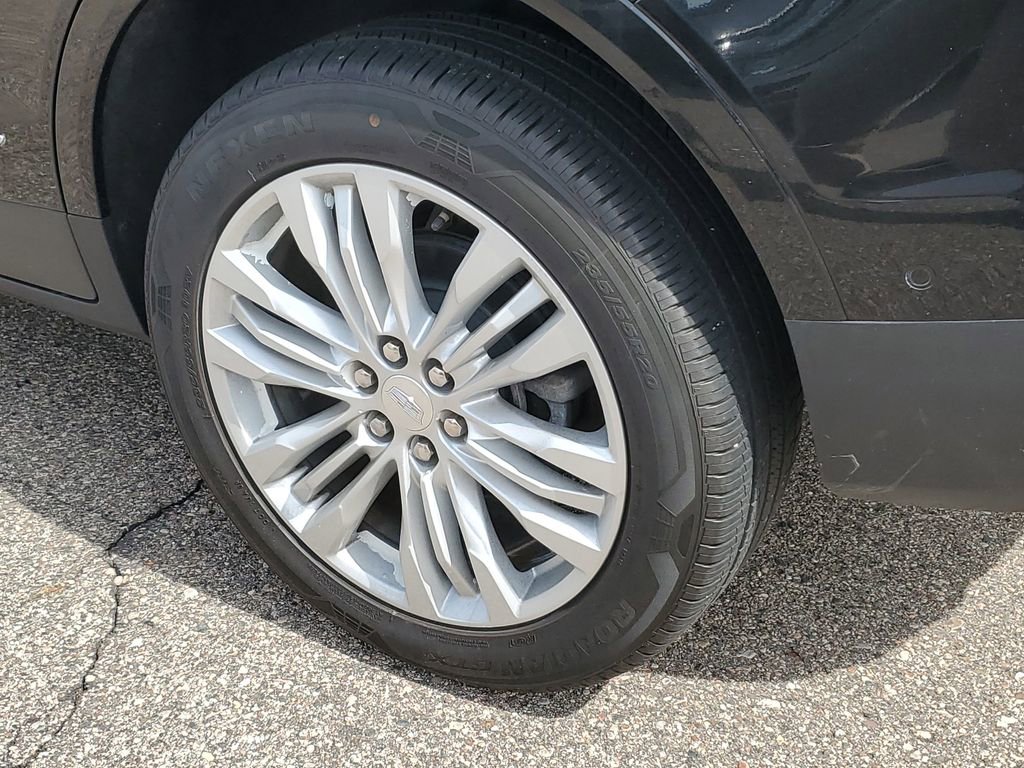 Used 2020 Cadillac XT5 Premium Luxury w/ Platinum Package AWD/4WD image 39