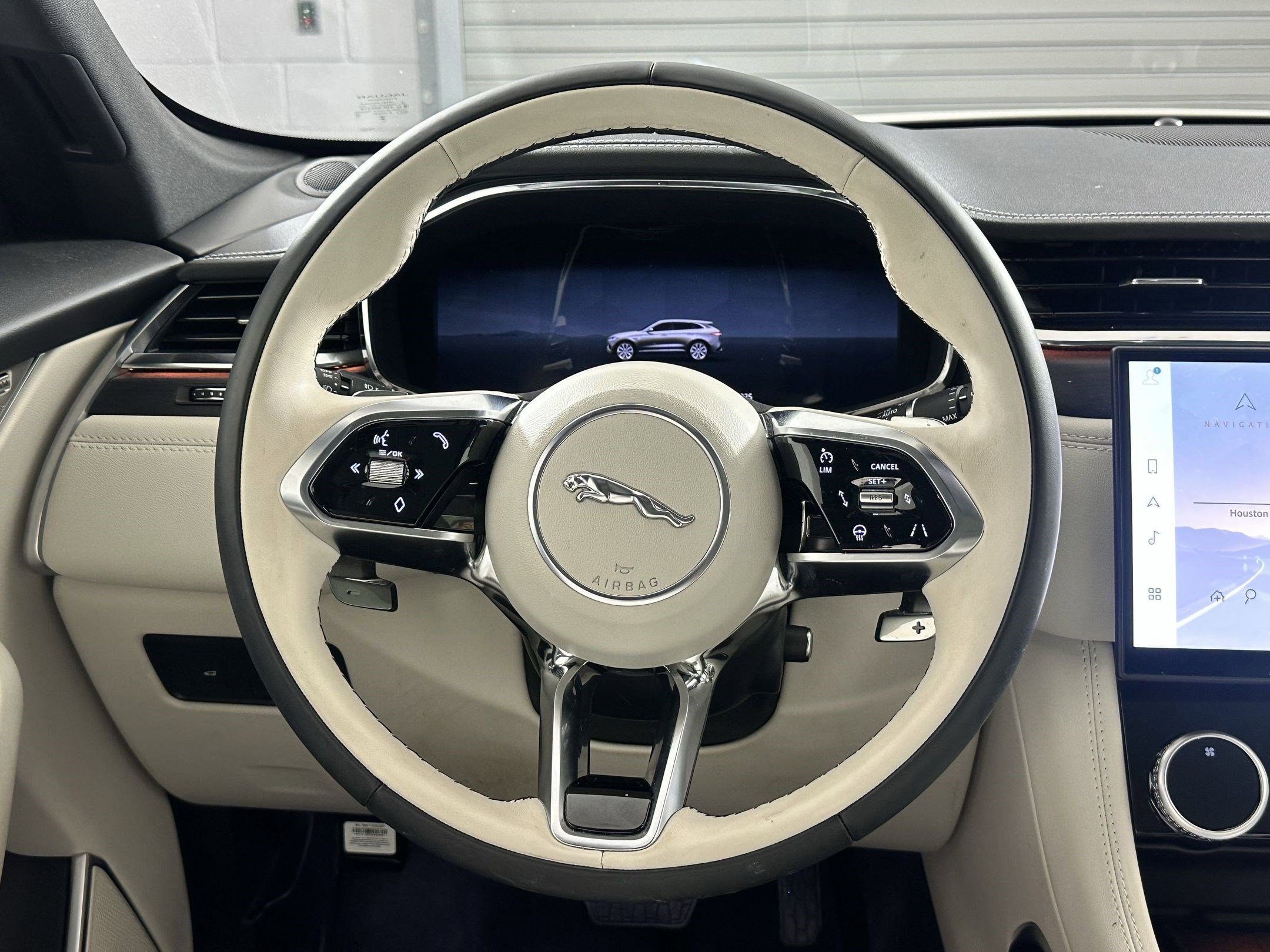 New 2026 Jaguar F-PACE R-Dynamic S image 14