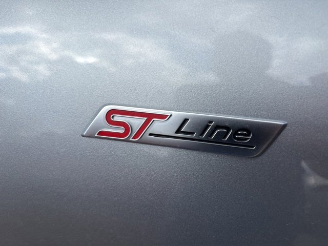 Used 2024 Ford Escape ST-Line image 9