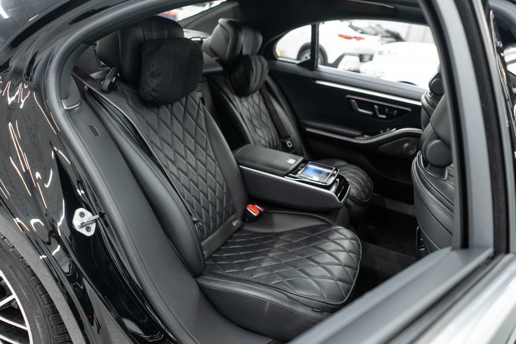 Used 2022 Mercedes-Benz S 580 4MATIC Sedan image 13