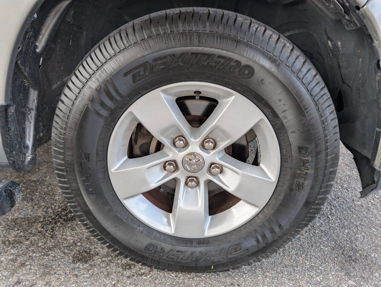 Used 2018 RAM 1500 Classic SLT image 31