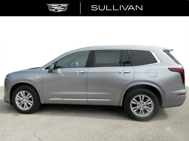 New 2025 Cadillac XT6 Luxury image 4