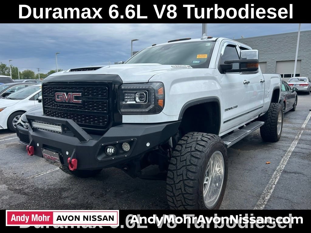 Used 2019 GMC Sierra 2500 Denali w/ Duramax Plus Package AWD/4WD image 2