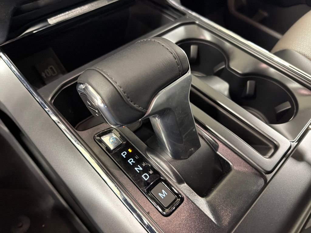 New 2025 Ford F150 Lariat w/ Equipment Group 501A Mid image 27