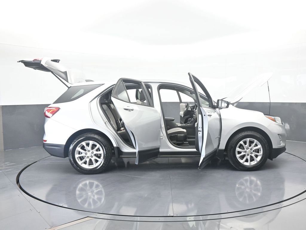 Used 2020 Chevrolet Equinox LS image 68