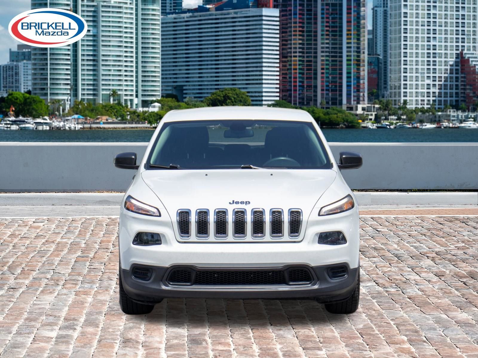 Used 2017 Jeep Cherokee Sport image 2