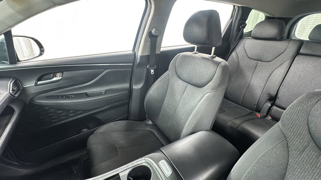 Used 2023 Hyundai Santa Fe SEL image 13