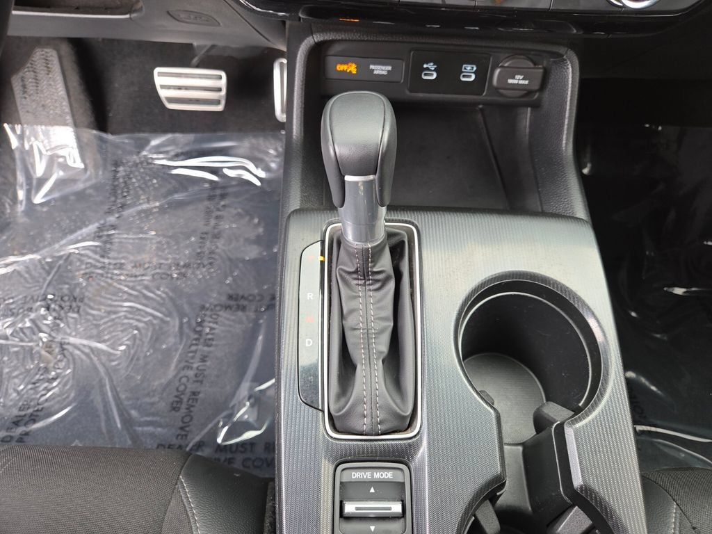 Used 2025 Honda Civic Sport image 25