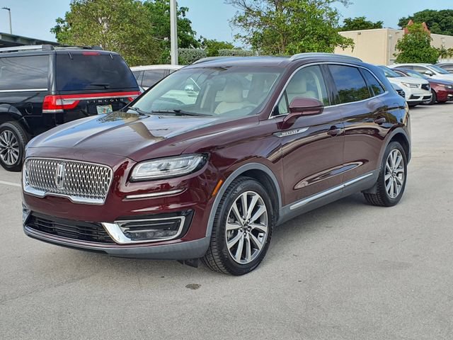 Used 2019 Lincoln Nautilus Select FWD image 3