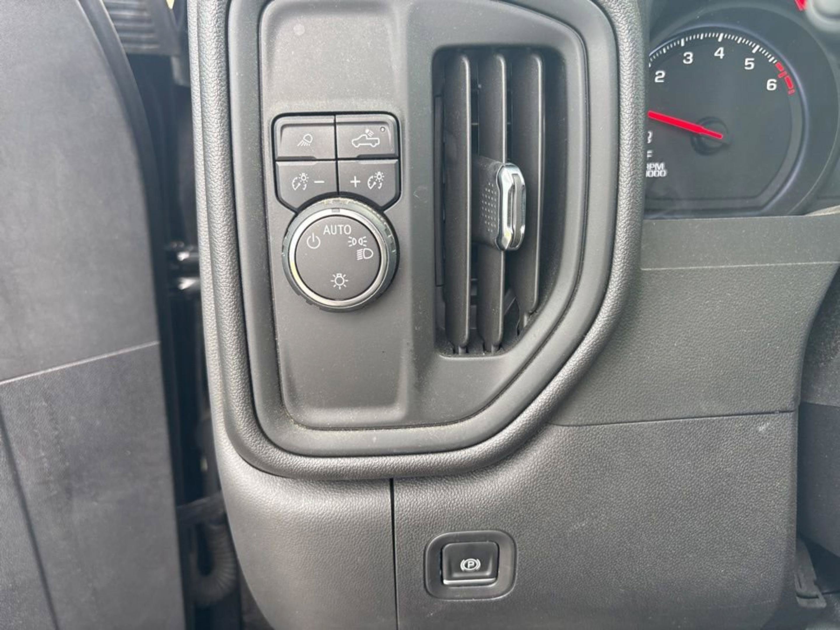 Used 2024 Chevrolet Silverado 1500 W/T w/ WT Value Package RWD image 18