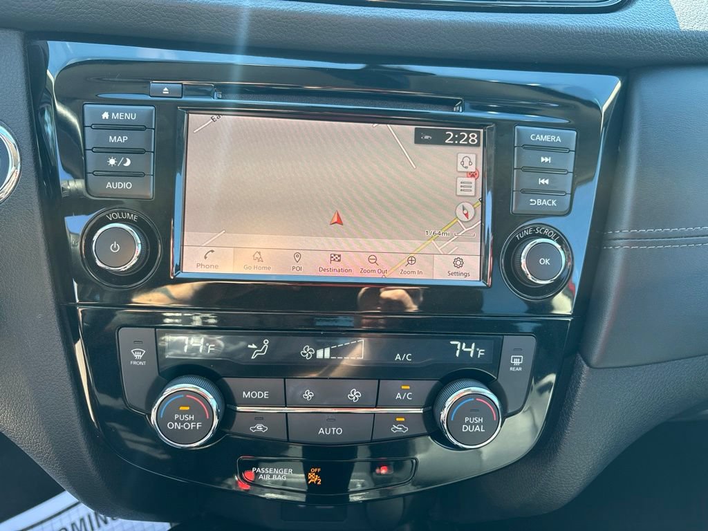 Used 2020 Nissan Rogue SL AWD/4WD image 28
