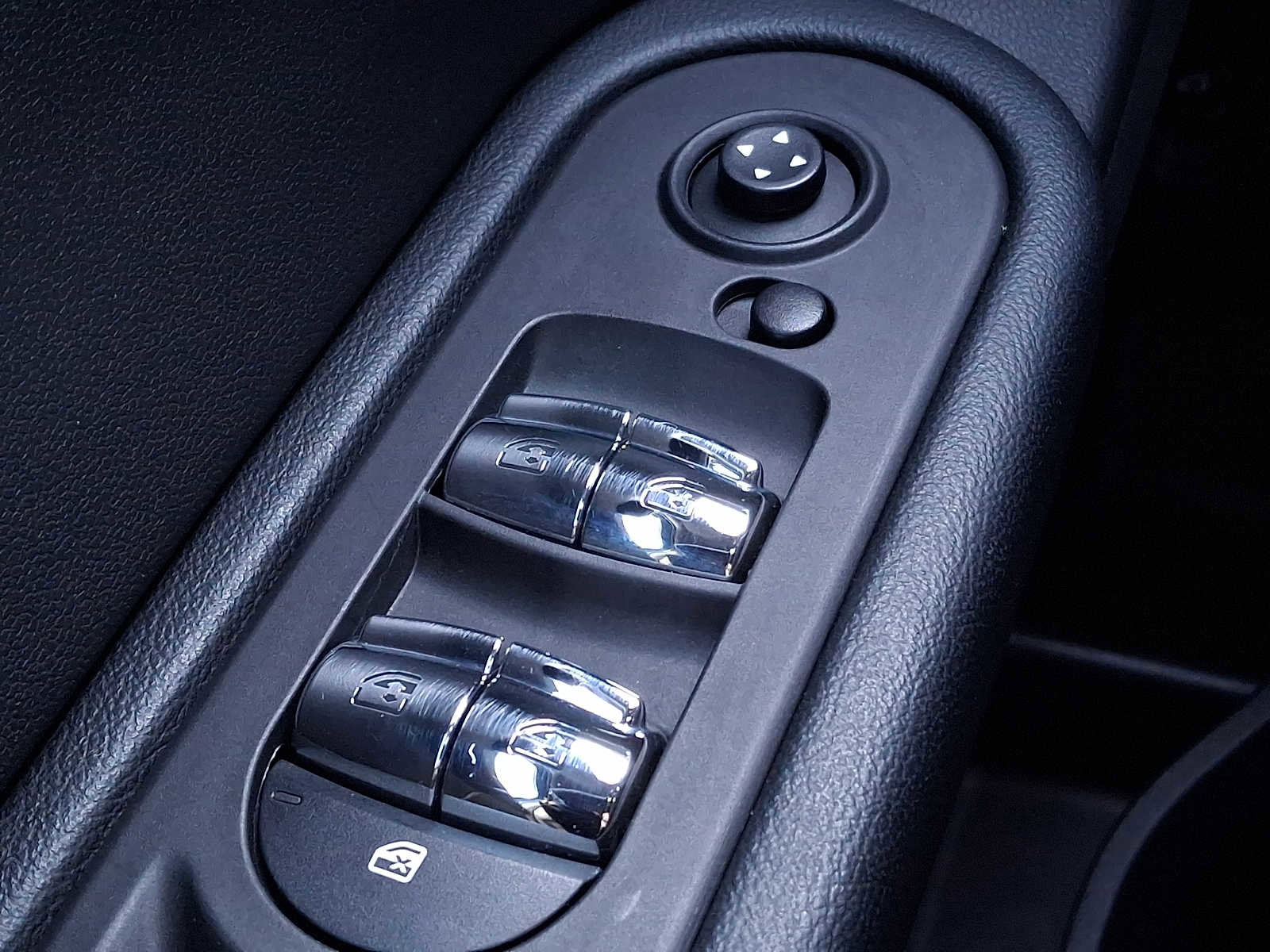 Used 2020 MINI Cooper Countryman ALL4 image 24