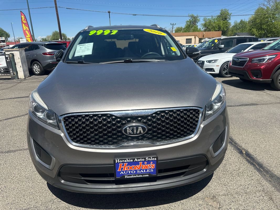 Used 2016 Kia Sorento LX AWD/4WD image 4