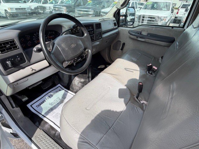 Used 2001 Ford F350 XL image 13