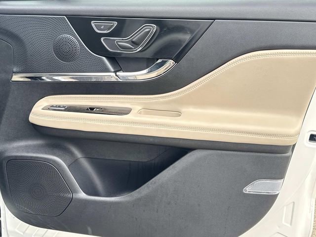 Used 2026 Lincoln Corsair Premiere FWD image 19
