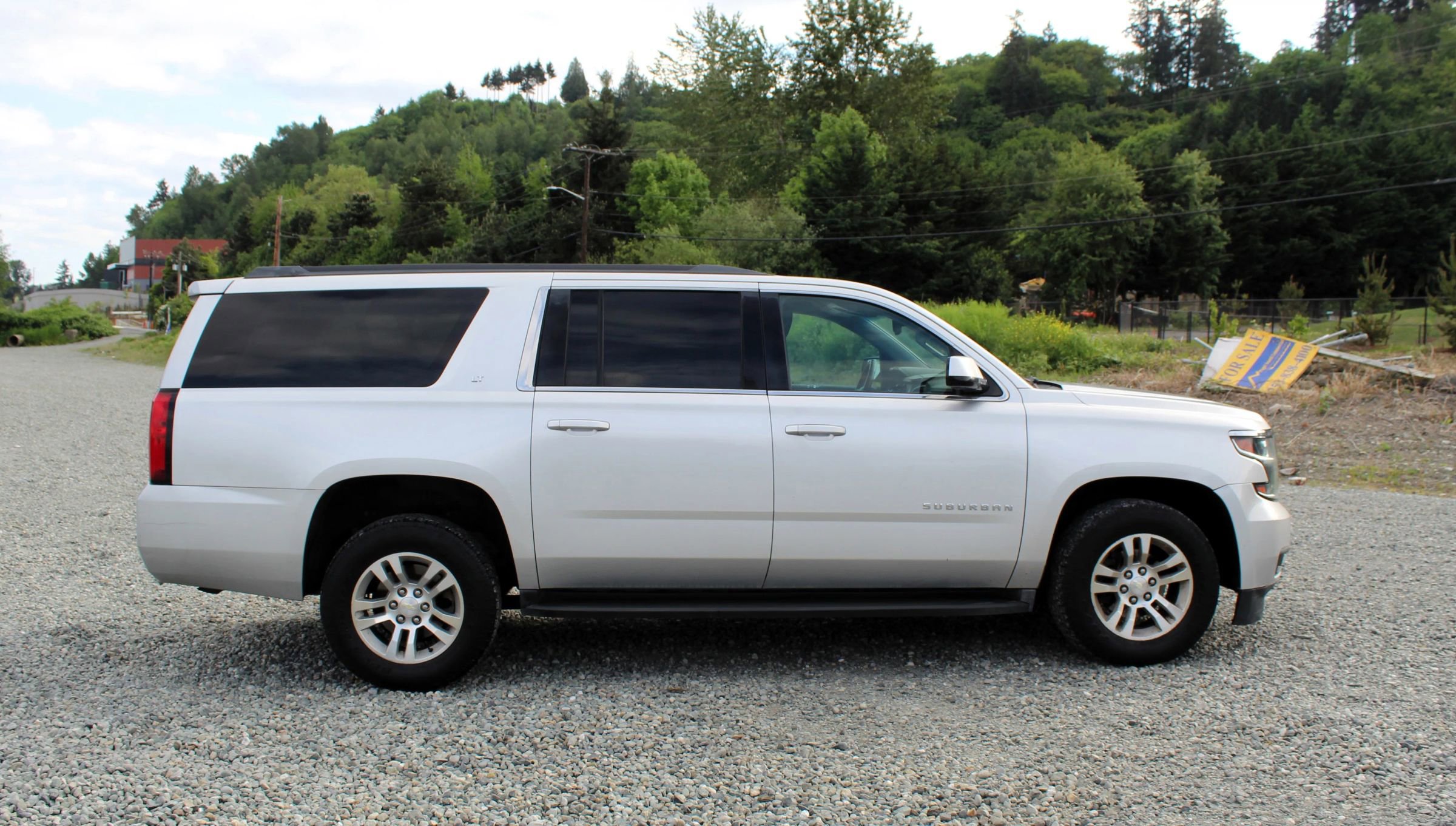 Used 2016 Chevrolet Suburban LT AWD/4WD image 8