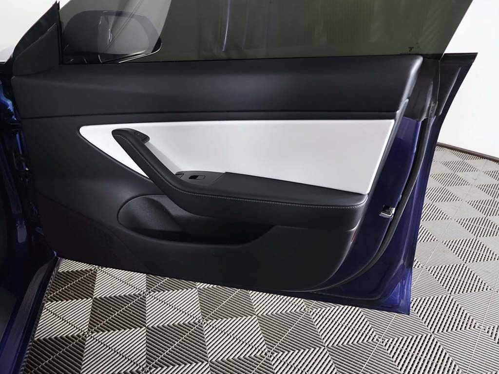Used 2019 Tesla Model 3 Standard Range Plus RWD image 27
