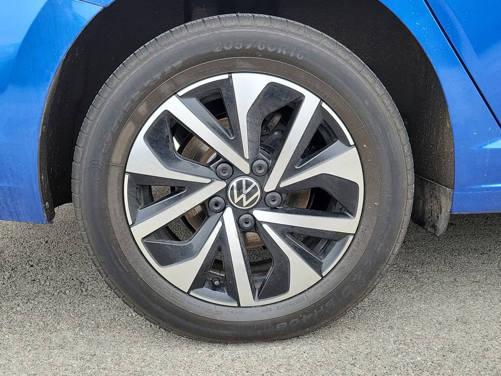 Used 2024 Volkswagen Jetta S image 5