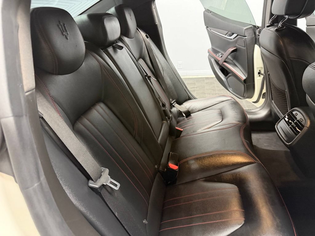 Used 2019 Maserati Ghibli S RWD image 45