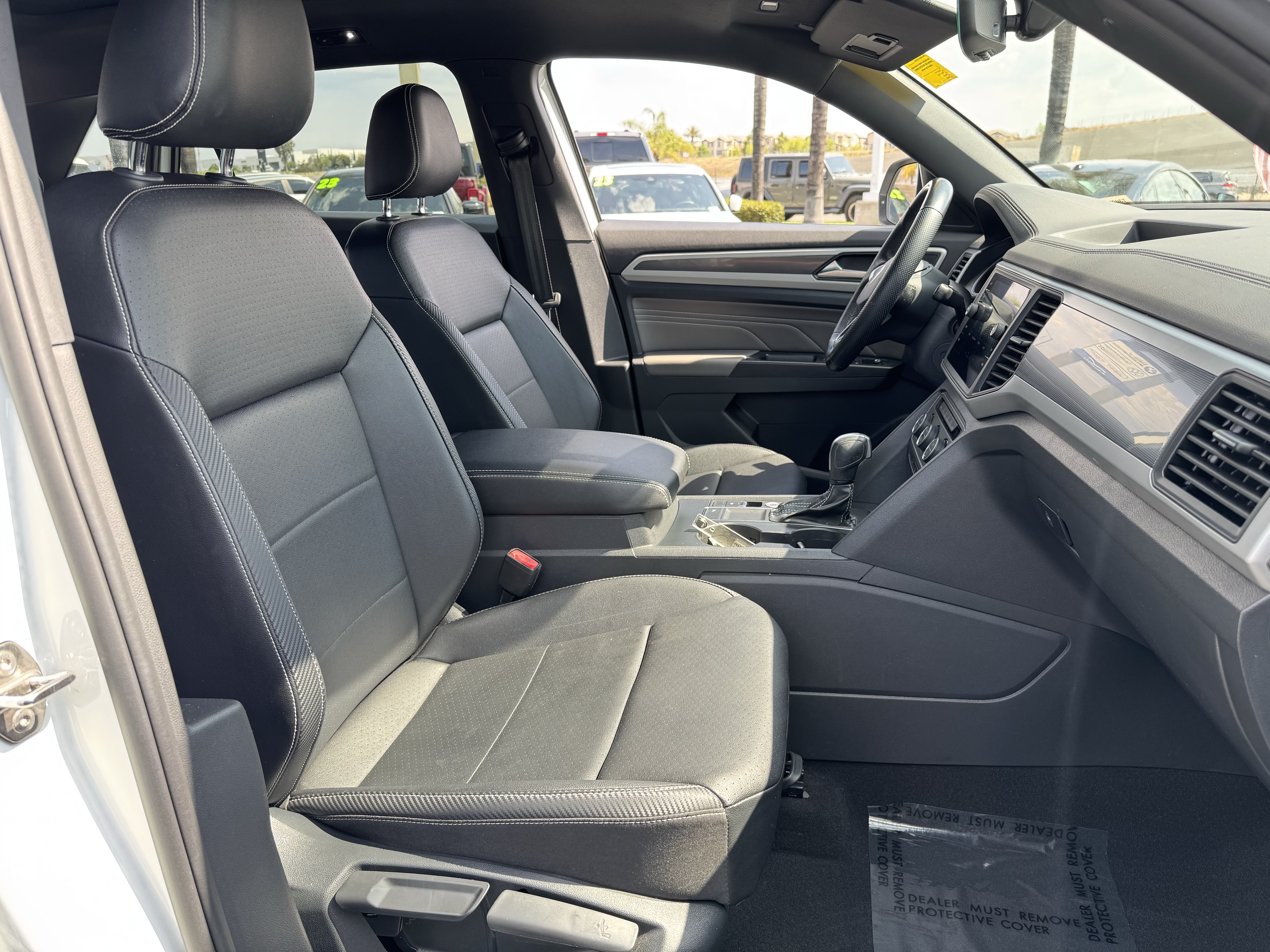 Used 2021 Volkswagen Atlas Cross Sport SE w/ Panoramic Sunroof Package FWD image 34