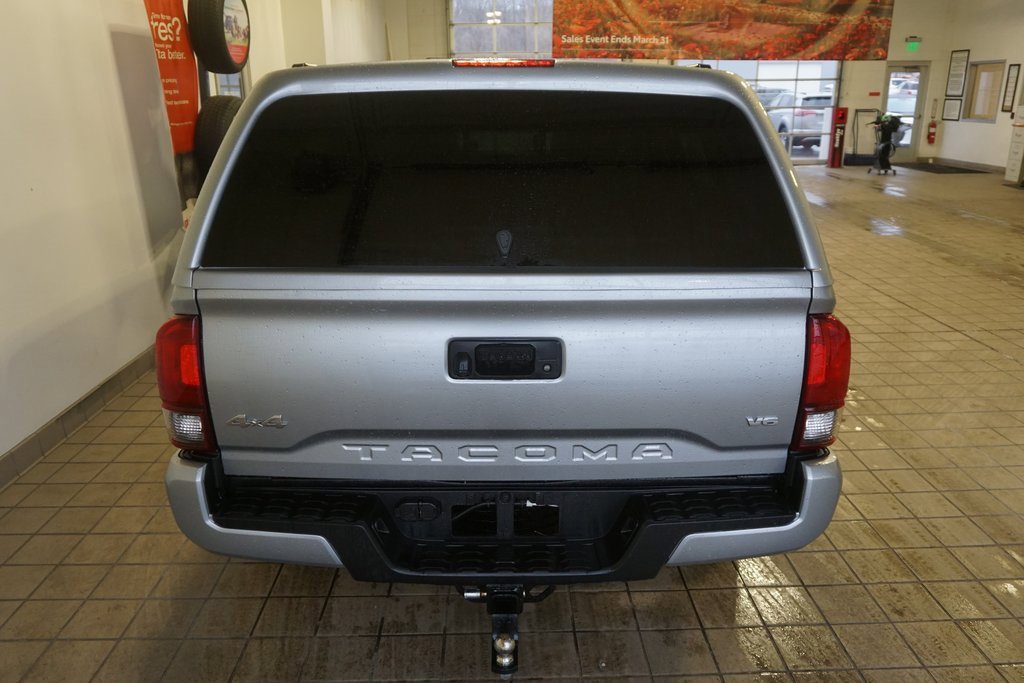 Used 2023 Toyota Tacoma SR image 13