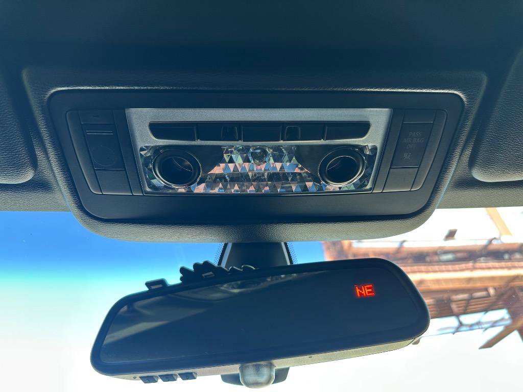 Used 2013 BMW 335i Convertible image 15