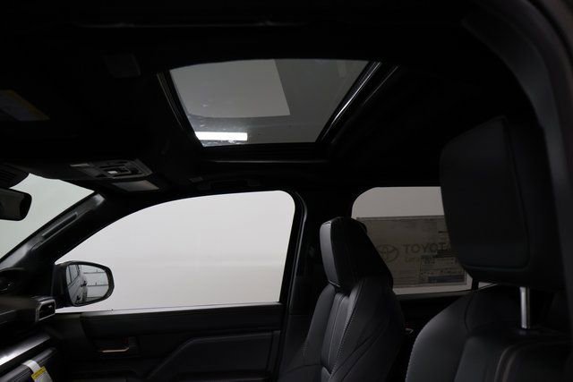 New 2026 Toyota 4Runner Limited AWD/4WD image 12