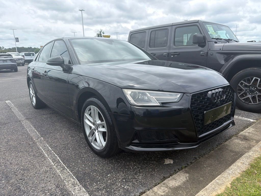 Used 2017 Audi A4 2.0T Premium FWD image 3