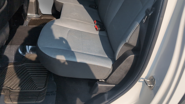 Used 2021 RAM 1500 Classic SLT AWD/4WD image 22