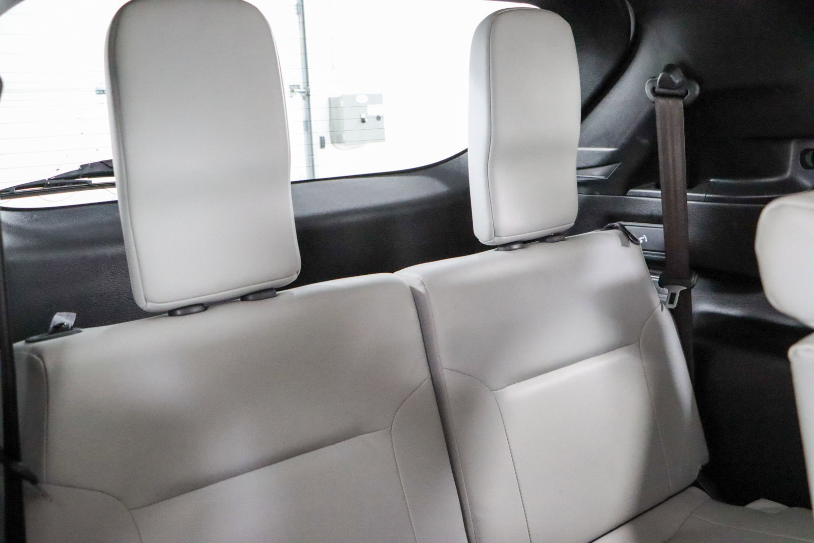 Used 2022 Mitsubishi Outlander SEL image 29