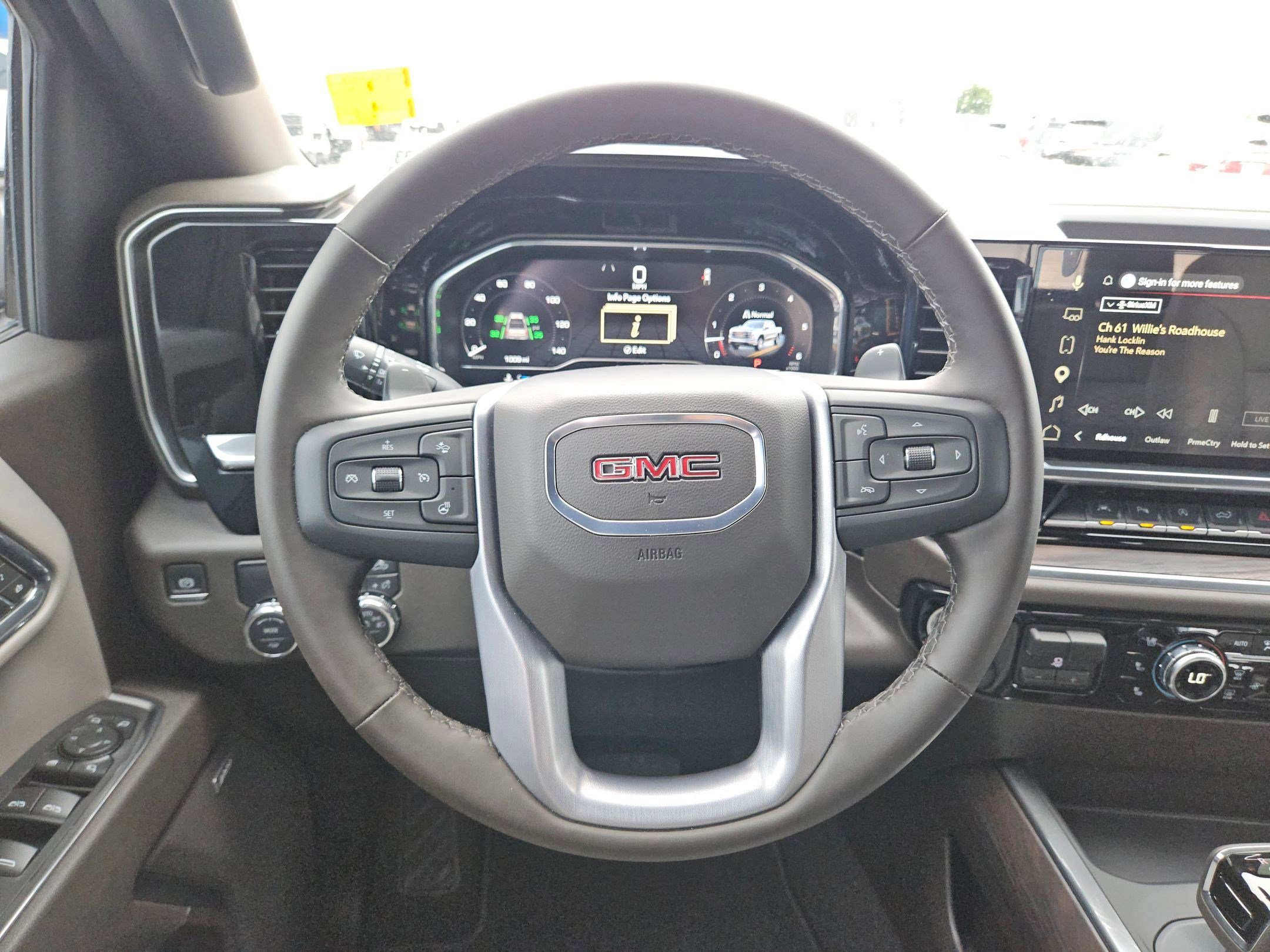 Used 2025 GMC Sierra 1500 SLT RWD image 19