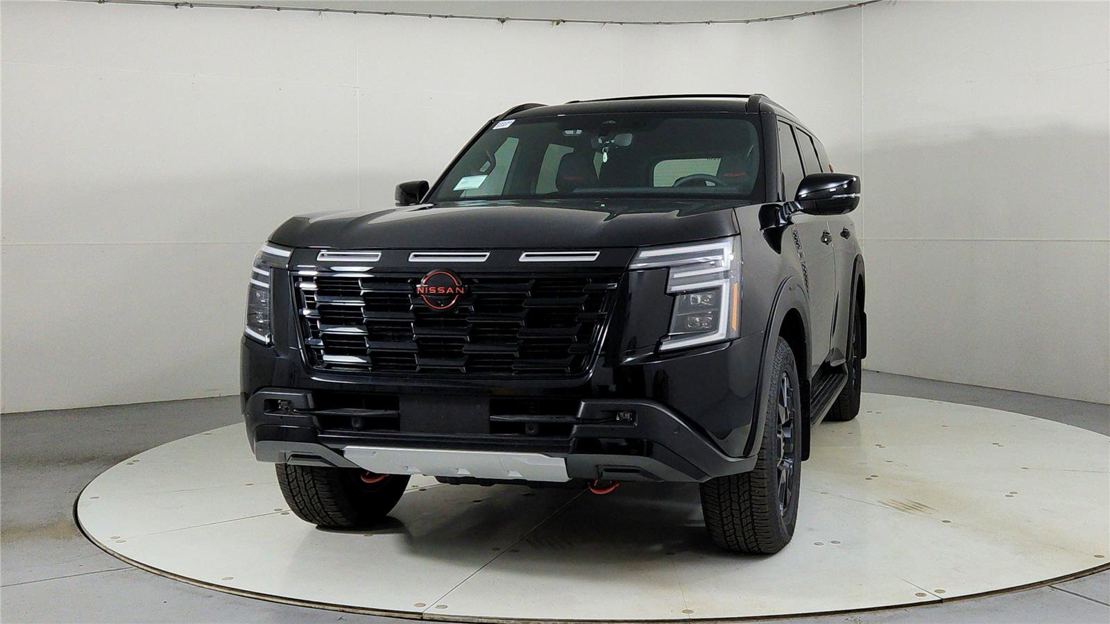 New 2025 Nissan Armada PRO-4X w/ Pro-4X Premium Package image 2