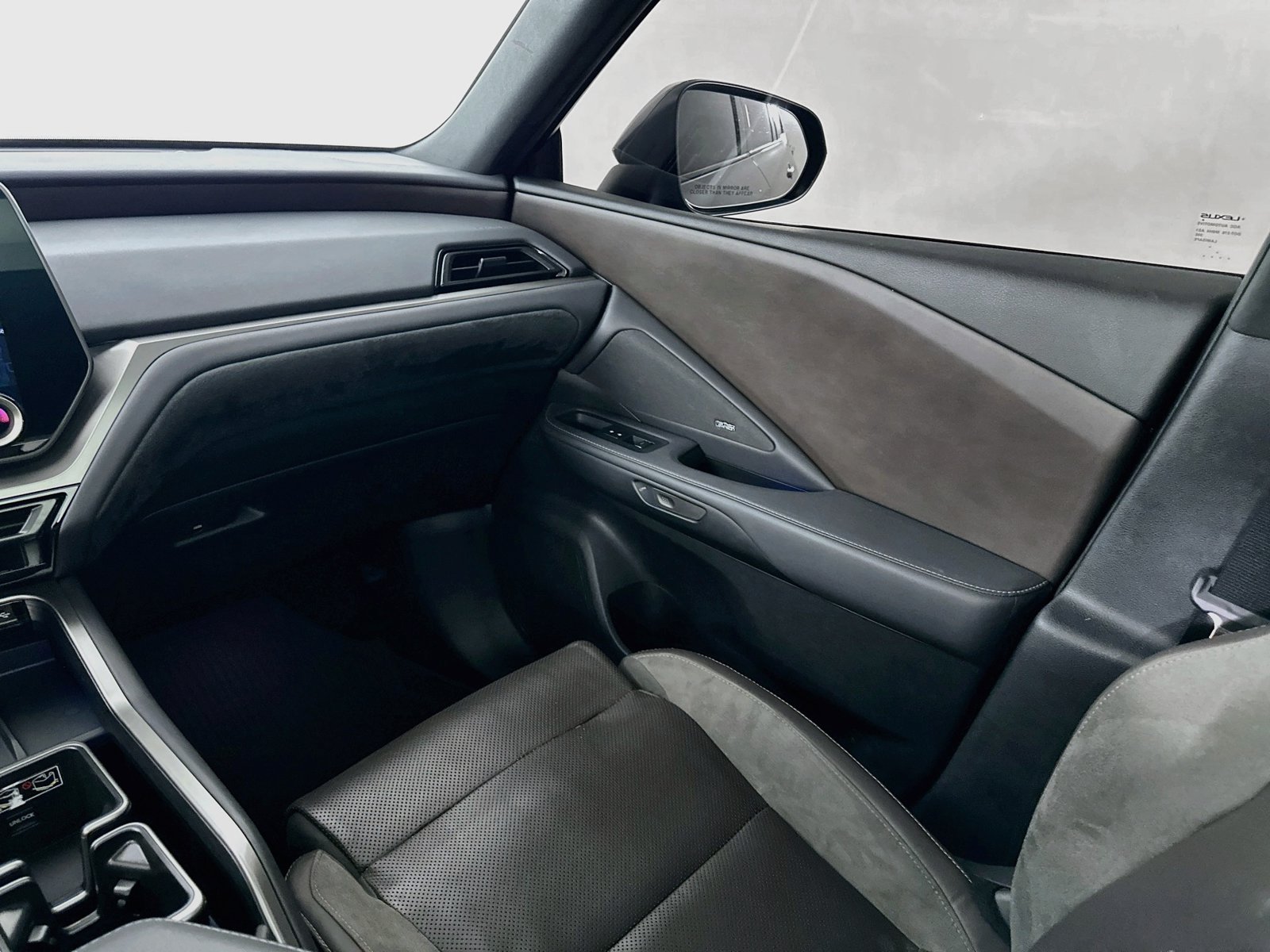 Used 2024 Lexus TX 350 AWD w/ Technology Package image 23