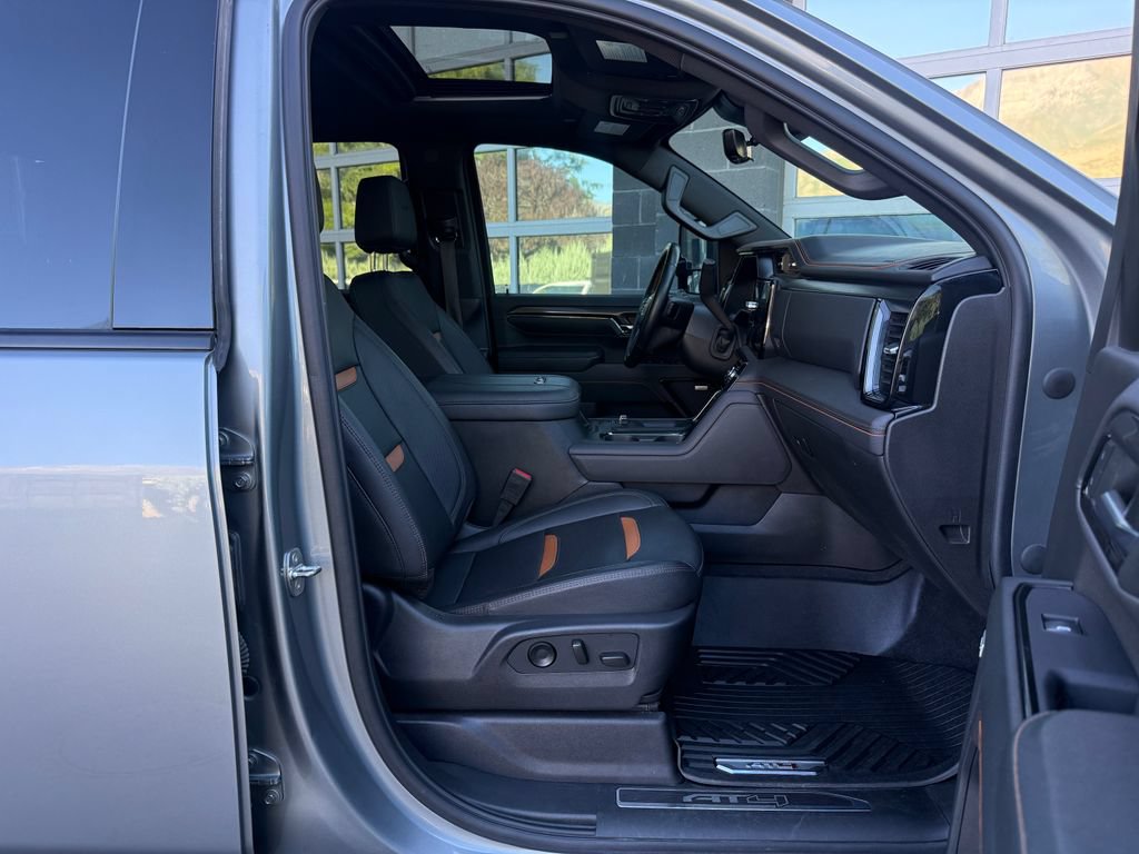 Used 2024 GMC Sierra 2500 AT4 w/ AT4 Premium Plus Package AWD/4WD image 49