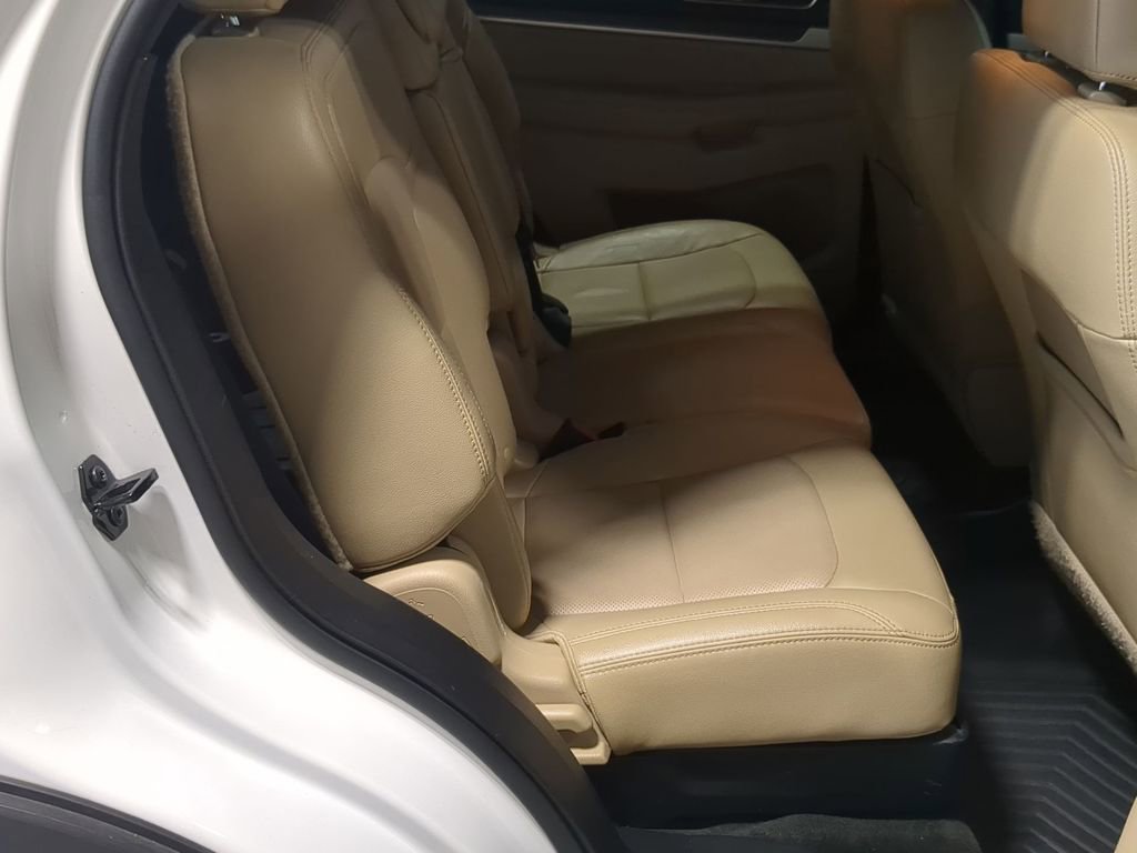 Used 2016 Ford Explorer Limited AWD/4WD image 22