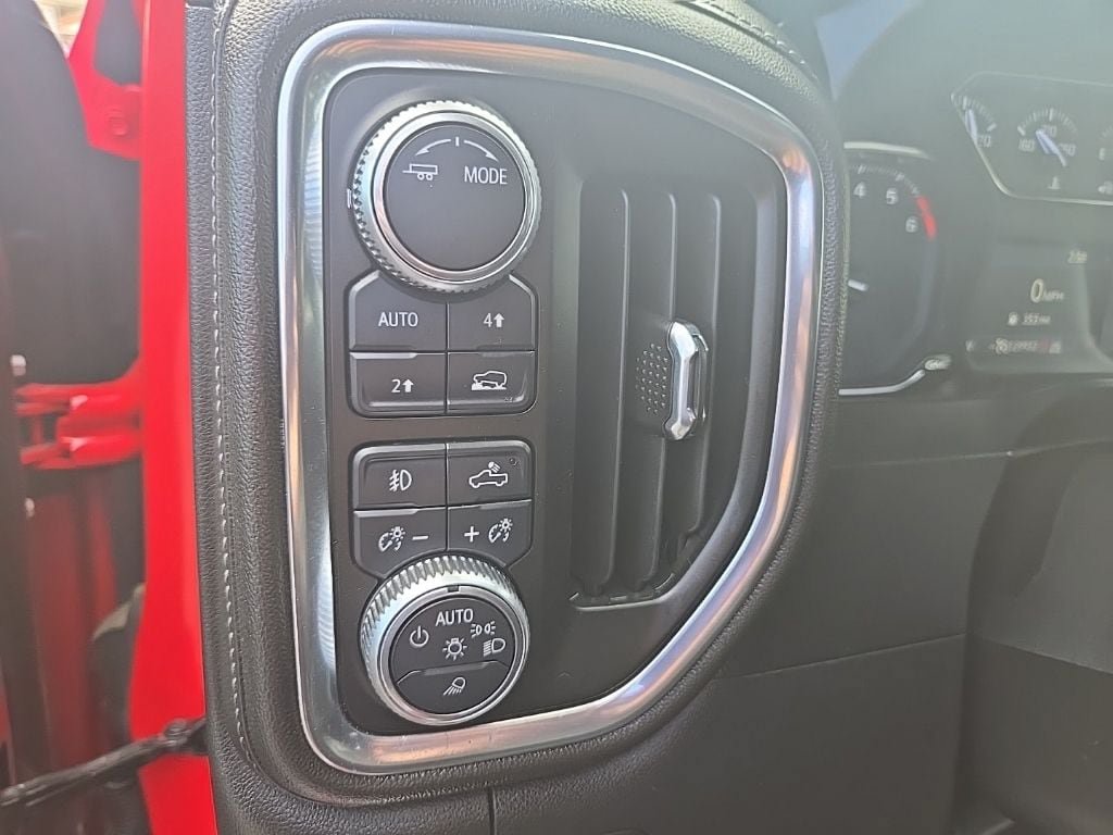 Used 2020 GMC Sierra 1500 SLT AWD/4WD image 11