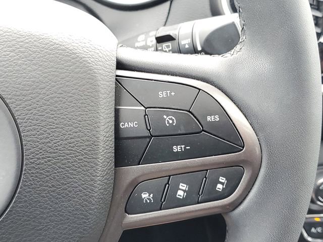 Used 2022 Jeep Cherokee Limited AWD/4WD image 24