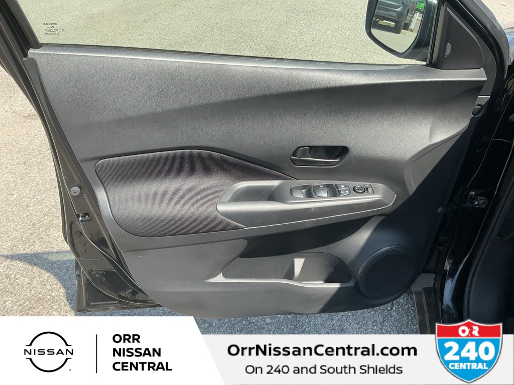 New 2025 Nissan Kicks Play S image 16