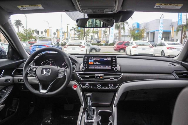 Used 2018 Honda Accord EX-L image 16