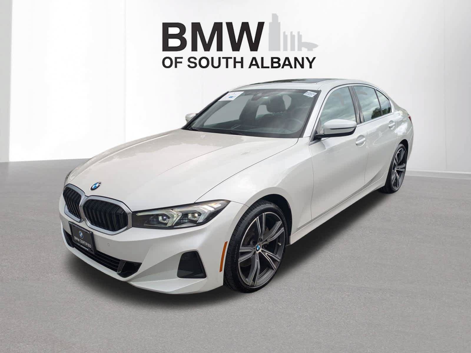 Used 2024 BMW 330i xDrive Sedan w/ Premium Package AWD/4WD image 7